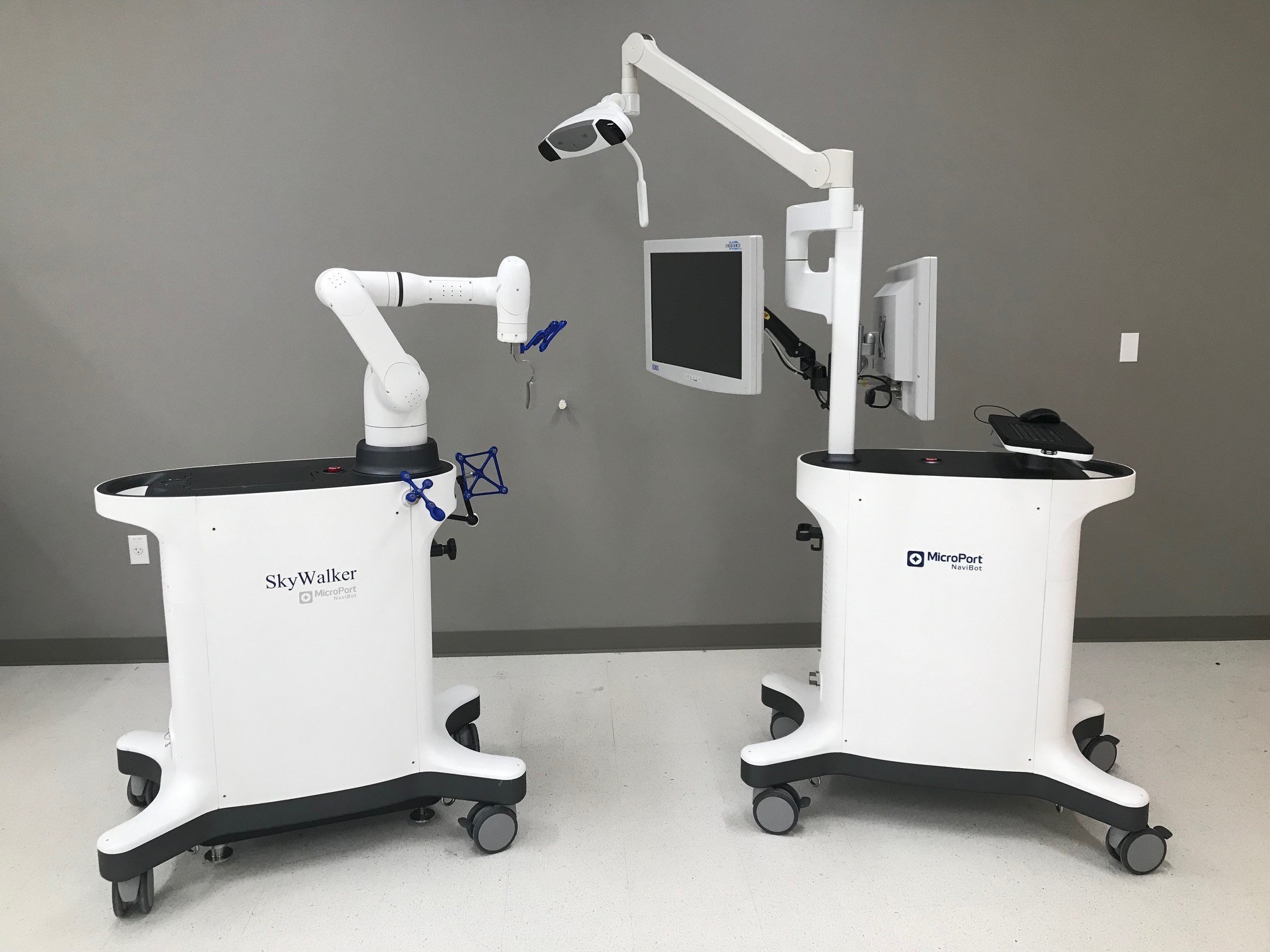 MicroPort Navibot has received 510(K) clearance from the Food and Drug Administration (FDA) in the United States for the SkyWalker™ System, the company’s first robot-assisted platform for orthopedic applications.